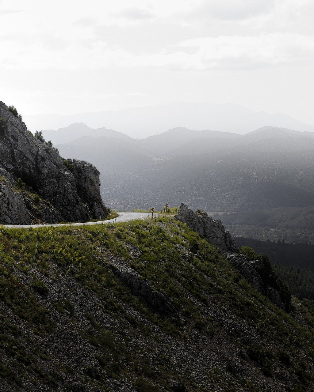 d&eacute;couvrez les causes courantes du d&eacute;clenchement du disjoncteur et apprenez comment pr&eacute;venir ces interruptions &eacute;lectriques pour assurer la s&eacute;curit&eacute; de votre installation.